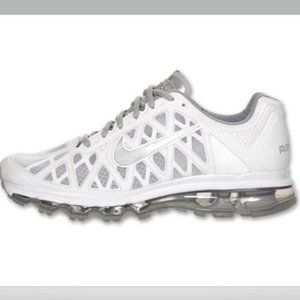Nike Air Max 2011 Men's 9.5 White Metallic Silver